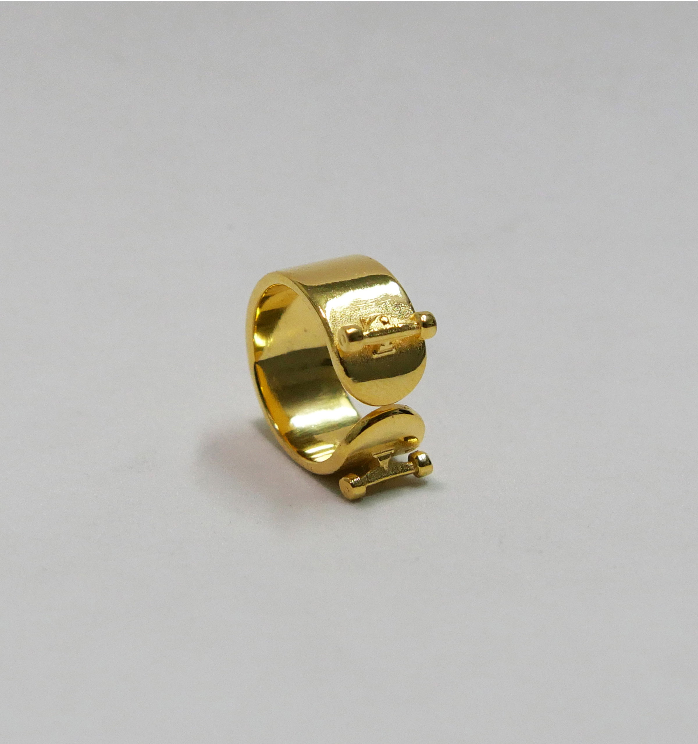 Skate Ring Gold Plated